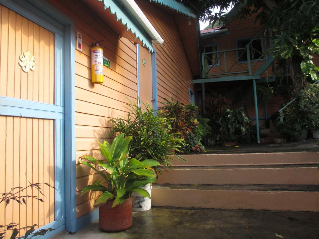 Hotel Flemming Tree Providencia Island Exterior foto