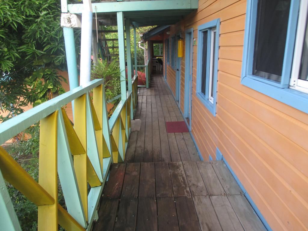 Hotel Flemming Tree Providencia Island Exterior foto