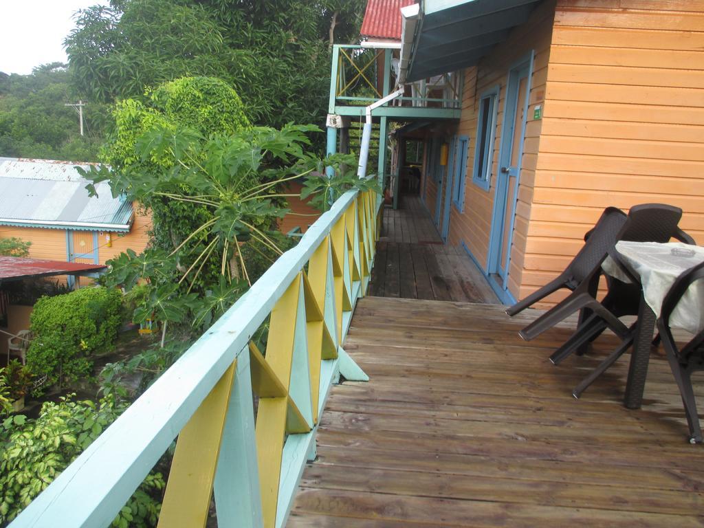 Hotel Flemming Tree Providencia Island Exterior foto